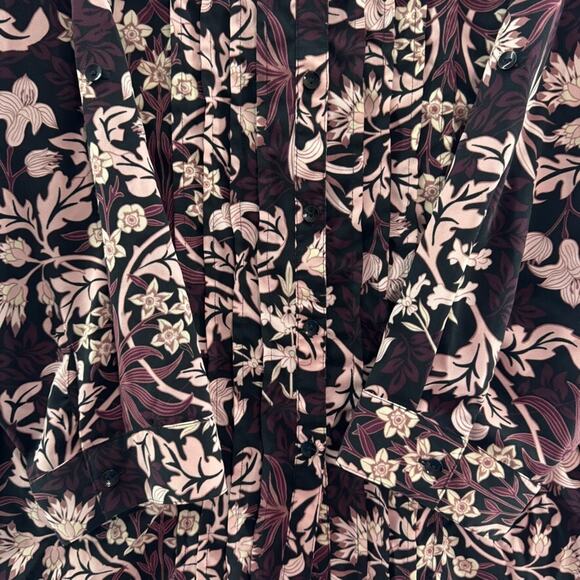 Catherines Top Women 3X Black Pink Floral Pleated Button Up Long Sleeve Collared - Picture 6 of 12